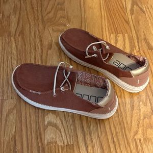 Hey Dudes Wendy Corduroy Desert Rose size 8